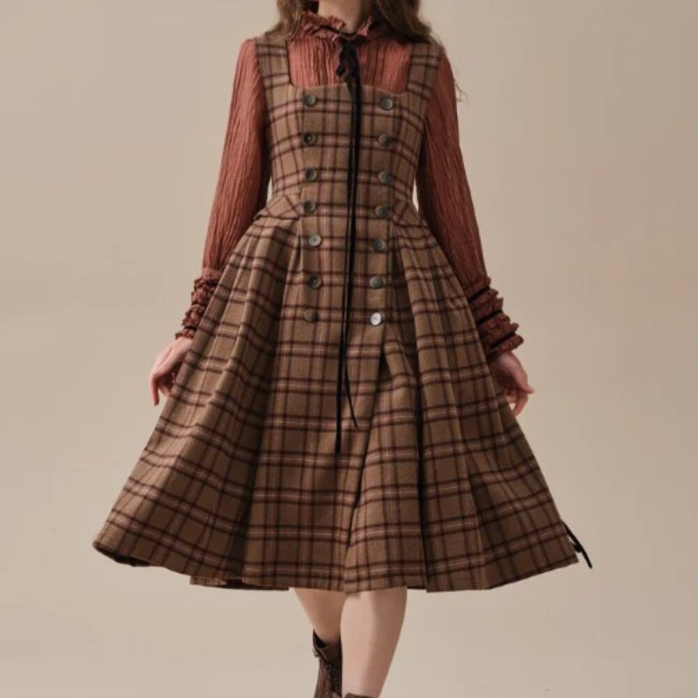 ISO Linennaive Emma 33 100% Wool Dress in Brown Plaid - 2XL or 3XL